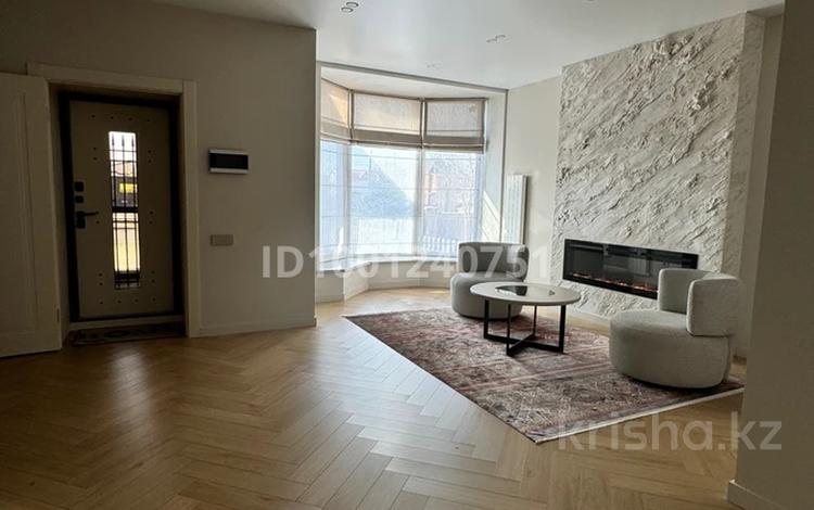 Отдельный дом · 5 комнат · 413.6 м² · 7.95 сот., Г.Жубанова за 250 млн 〒 в Актобе — фото 2