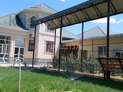 Отдельный дом · 6 комнат · 500 м² · 10 сот., НурОтау 23 за 600 000 ₸ в Туркестане