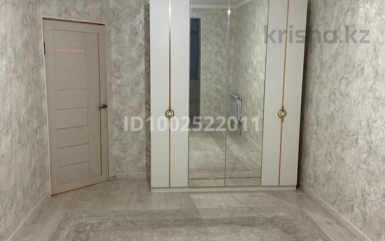1-комнатная квартира · 45 м² · 4/5 этаж, 31Б мкр, 31Б ш/а. 24 — Үй 31б шағын ауданында жолдын бойында орналасқан дәл алдына автобус бекеті орналасқан мектеп балабақша жақын жерде за 120 000 〒 в Актау — фото 2