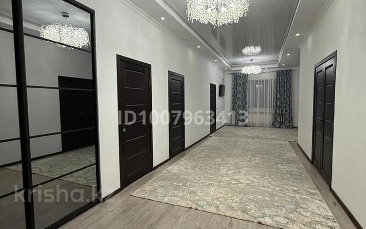 Отдельный дом · 5 комнат · 200 м² · 6 сот., Билялова — Кит край за 49 млн ₸ в Атырау — фото 7