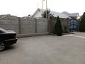 Жеке үй · 4 бөлме · 120 м² · 8 жүзд., Жибекжолы 47 — В центре около акимата.почты.дом культуры.базар.тальница. Пунт милиции, бағасы: 35 млн ₸ в Шамалгане