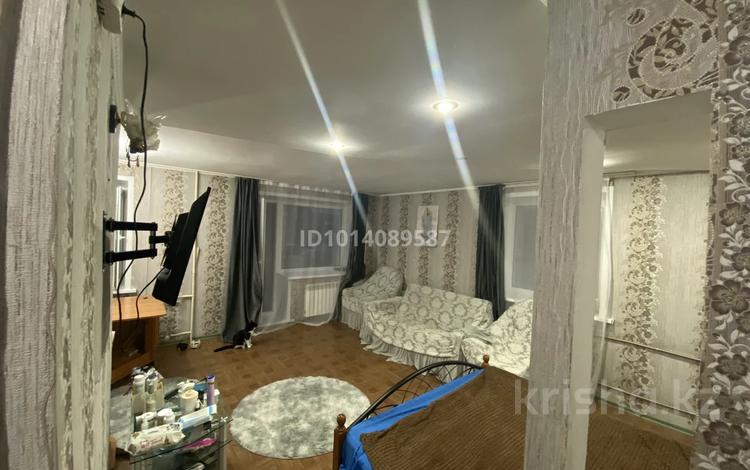 1-бөлмелі пәтер · 34 м² · 4/5 қабат, Нурсултана Назарбаева 84, бағасы: 12.5 млн ₸ в Усть-Каменогорске, Ульбинский — фото 2