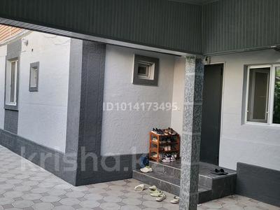 Отдельный дом · 5 комнат · 140 м² · 10 сот., Жакан сабалакова 13 — Район нового роддома. сулейманова за старым облгай за 39 млн ₸ в Таразе