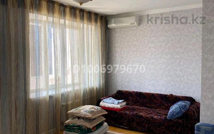 3-бөлмелі пәтер · 90 м² · 4/5 қабат, 29-й мкр 23, бағасы: 23 млн ₸ в Актау — фото 2
