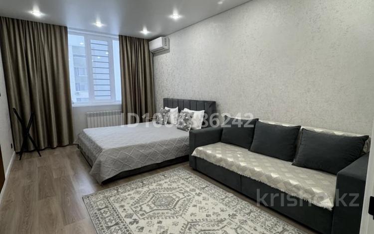 2-комнатная квартира · 65 м² · 16/20 этаж, Сыганак 32 — Сыганак-Толе би за 23 000 ₸ в Астане, Нура р-н — фото 3