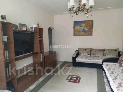 3-комнатная квартира · 70 м² · 1/5 этаж, Водник -1 8 за 40 млн ₸ в Боралдае (Бурундай), мкр Водник-1