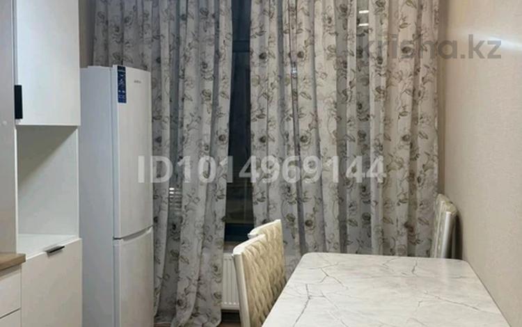 1-комнатная квартира · 40 м² · 1/3 этаж, Аубакирова за 170 000 ₸ в  — фото 2