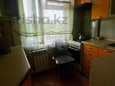 3-комнатная квартира · 60 м² · 4/5 этаж, 11 микрорайон — Уалиханова за 19 млн ₸ в Шымкенте