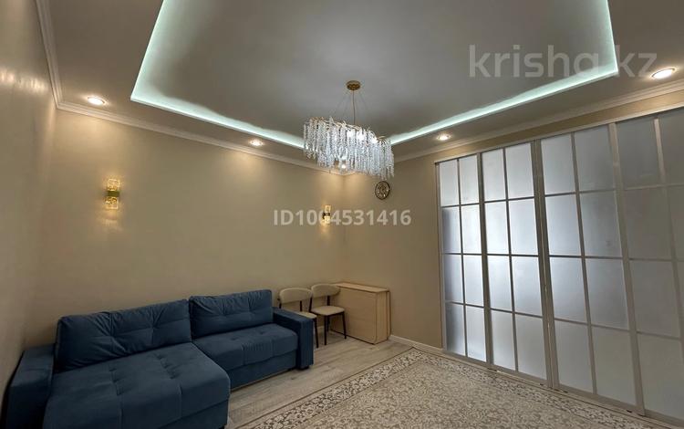 2-бөлмелі пәтер · 58 м² · 3/10 қабат, Жаңа қала ш/а., Ашимова, бағасы: 350 000 ₸ в Караганде, Казыбек би р-н — фото 2