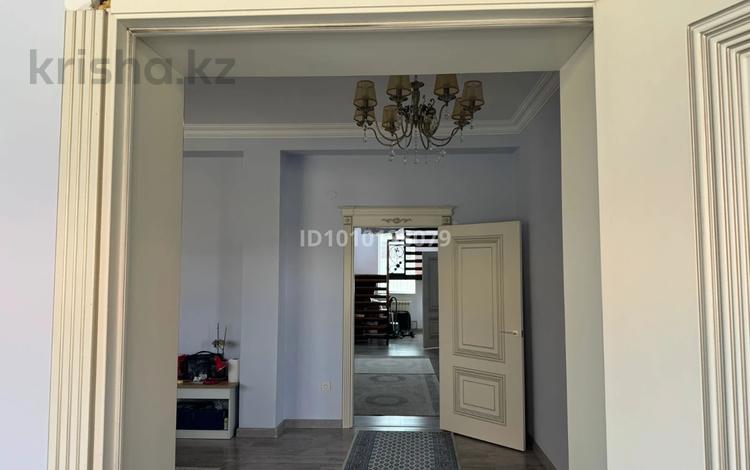 Жеке үй · 6 бөлме · 250 м² · 6 сот., мкр Альмерек, улица Мәңгілік ел 56 — Мангилик ел, бағасы: 88 млн ₸ в Алматы, Турксибский р-н — фото 2