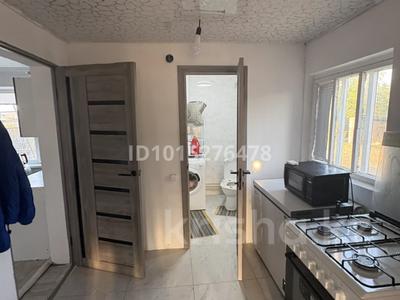 Жеке үй · 2 бөлме · 95 м² · 10 жүзд., Таншолпан 35, бағасы: 26 млн ₸ в Талдыкоргане, мкр Жастар