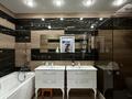 4-комнатная квартира · 200 м² · 2/3 этаж, ул. Сакена Сейфуллина 12 за 700 000 〒 в Уральске, мкр Школьник — фото 8