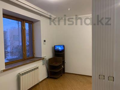 Жеке үй · 6 бөлме · 320 м² · 6 жүзд., мкр Шубар, Алпамыс батыра 42, бағасы: 250 млн ₸ в Астане, Есильский р-н