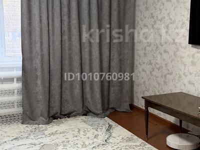 3-бөлмелі пәтер · 73 м² · 1/5 қабат, Имени 40 летия Победы 66 — Шахмарт, Real, Метелица, 5 гимназия., бағасы: 14.5 млн ₸ в Шахтинске
