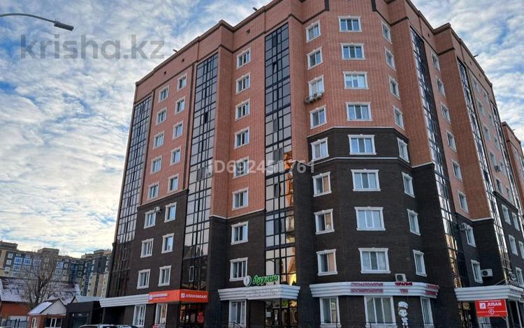 4-комнатная квартира, 118 м², 6/9 этаж, Ауельбекова 38 за 52 млн 〒 в Кокшетау — фото 2