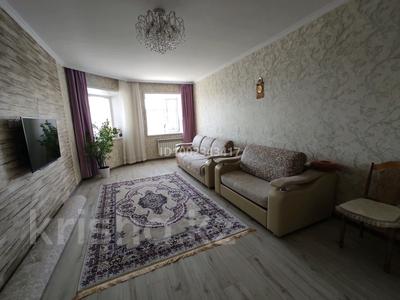 3-бөлмелі пәтер · 95 м² · 4/10 қабат, Шакарима 60, бағасы: 47.5 млн ₸ в Семее