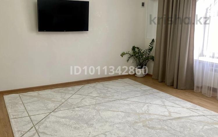 3-комнатная квартира · 117 м² · 8/8 этаж, мкр. Алтын орда, Санкибай батыра 28В — Колавто за 36 млн ₸ в Актобе — фото 2