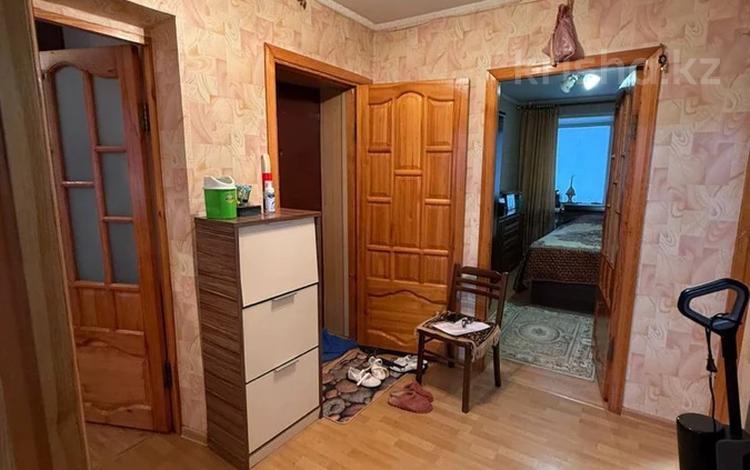 3-бөлмелі пәтер · 65 м² · 4/5 қабат, Садвакасова 53, бағасы: 23 млн ₸ в Кокшетау — фото 2