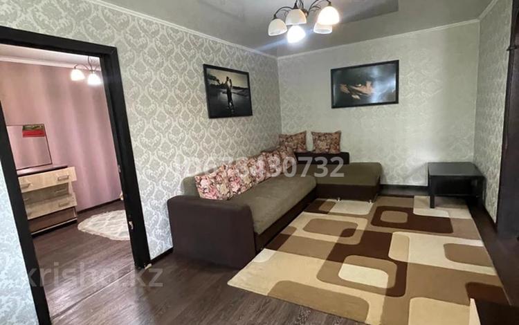 2-комнатная квартира · 46 м² · 2/5 этаж, мкр Новый Город, Комиссарова за 180 000 〒 в Караганде, Казыбек би р-н — фото 16