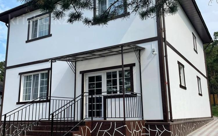 Жеке үй · 4 бөлме · 212 м² · 9 сот., Зеленая 6Б, бағасы: 155 млн 〒 в Бурабае — фото 2