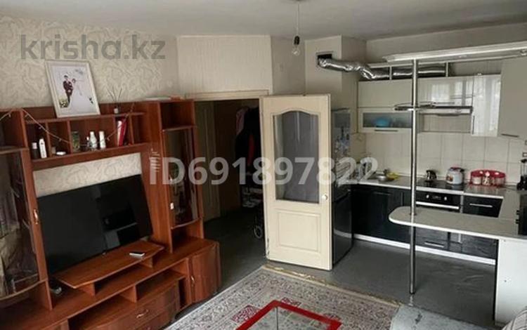 2-комнатная квартира, 40 м², 5/9 этаж, мкр Алтай-1 29/1 за 26 млн 〒 в Алматы, Турксибский р-н — фото 2