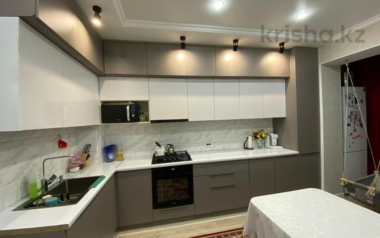 2-бөлмелі пәтер · 78.8 м² · 1/5 қабат, 32Б ш/а. 15/1, бағасы: 25 млн ₸ в Актау, 32Б мкр — фото 2