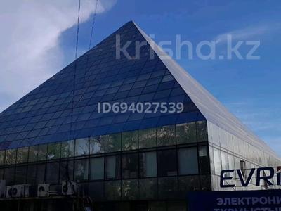 Аренда коммерческой недвижимости в Карагандинской обл.: Офисы, общепит, салоны красоты, развлечения, студии · 296 м² за 450 000 〒 Офисы, общепит, салоны красоты, развлечения, студии · 296 м² за 450 000 〒 в Караганде, Казыбек би р-н
