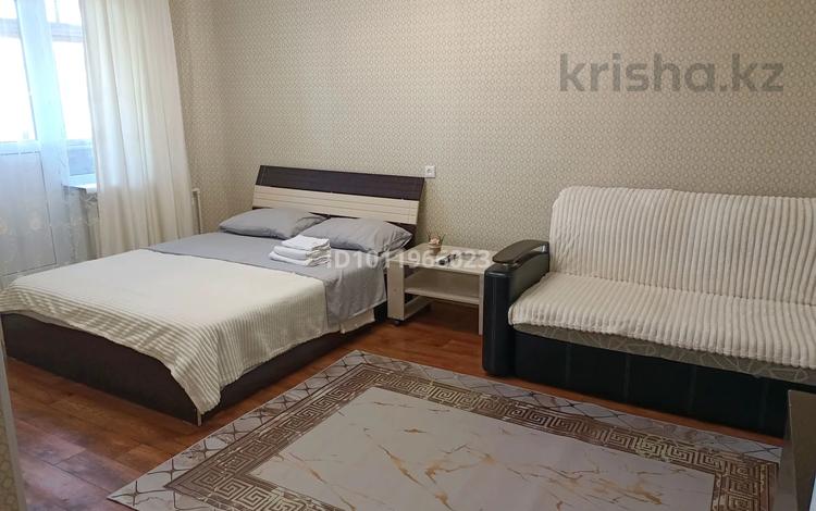 1-бөлмелі пәтер · 35 м² · 5/5 қабат, Б-р Гарышкерлер 18, бағасы: 10 000 ₸ в Жезказгане — фото 2