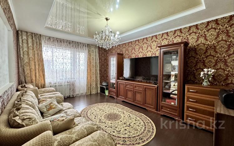 3-бөлмелі пәтер · 90 м² · 15/16 қабат, мкр Юго-Восток, Шахтеров 60, бағасы: 34.5 млн ₸ в Караганде, Казыбек би р-н — фото 2