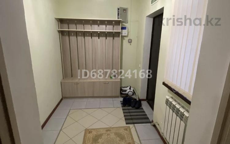 2-комнатная квартира, 50 м², 1/1 этаж помесячно, мкр Мунайшы 34А