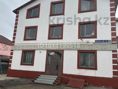 Отдельный дом · 22 комнаты · 626 м² · 10 сот., Дулатова 65 за 250 млн 〒 в Астане, Сарыарка р-н