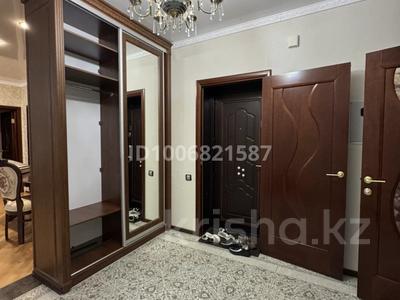 4-комнатная квартира · 144 м² · 1/9 этаж, мкр Новый Город, Алиханова 24/6 за 400 000 〒 в Караганде, Казыбек би р-н