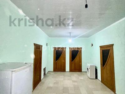 2-бөлмелі пәтер · 32 м² · 1 қабат, ул. Дулатова 45, бағасы: 90 000 ₸ в Шымкенте, Абайский р-н