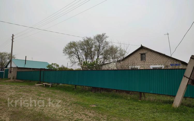 Отдельный дом · 4 комнаты · 120 м² · 12 сот., Тәуелсіздік 2 — Белес Тәуелсіздік 2 за 11 млн ₸ — фото 9