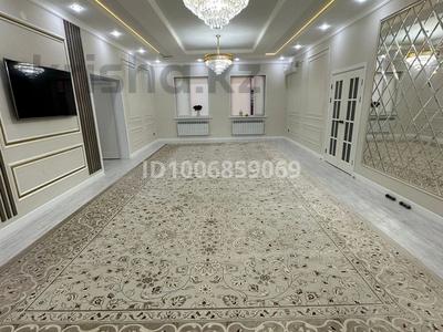 Отдельный дом · 5 комнат · 168 м² · 7.5 сот., Досжан-Хазрет — Исатай Тайманова или Тобыка Жармагамбетова за 54 млн 〒 в Актобе, жилой массив Юго-Запад-1