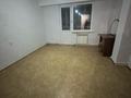 2-комнатная квартира · 72.4 м² · 6/9 этаж, проспект Есенберлина за 220 000 ₸ в Усть-Каменогорске — фото 2