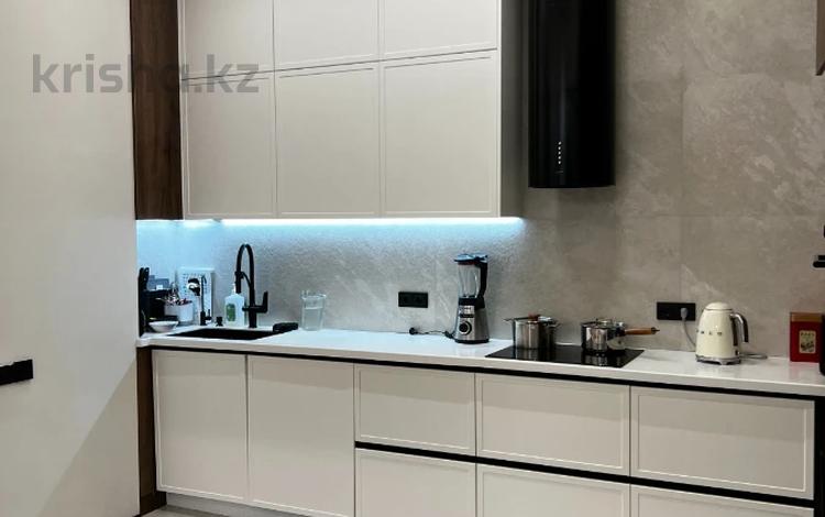 2-бөлмелі пәтер · 81.1 м² · 3/3 қабат, Мкр Курамыс 78, бағасы: 89 млн ₸ в Алматы, Наурызбайский р-н — фото 2