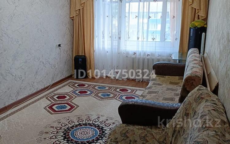 2-бөлмелі пәтер · 45 м² · 5/5 қабат, Строитель ш/а., Матросова 170 — Шолохова-Циолковского, бағасы: 13 млн ₸ в Уральске, мкр Строитель — фото 2