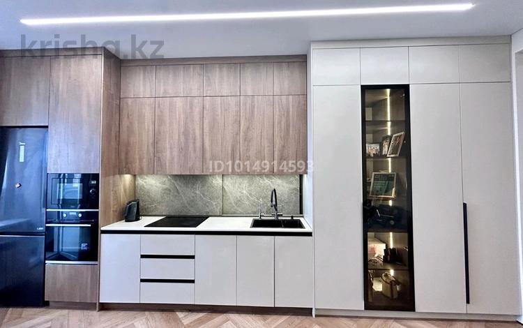 4-бөлмелі пәтер · 85 м² · 4/9 қабат, Кабанбай батыр, 57/2, бағасы: 58 млн ₸ в Астане, Нура р-н — фото 2