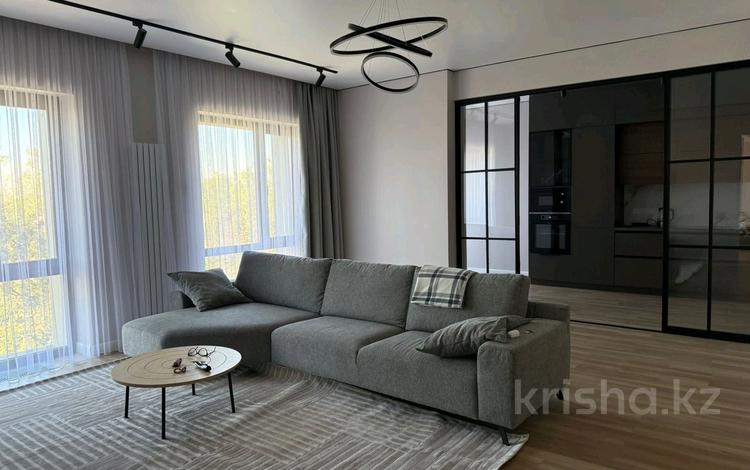 3-бөлмелі пәтер · 130 м² · 4/5 қабат, мкр Ерменсай, Ушкемпирова 42, бағасы: 900 000 ₸ в Алматы, Бостандыкский р-н — фото 2