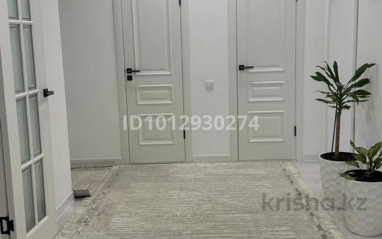 3-комнатная квартира · 87 м² · 4/9 этаж, мкр. Алтын орда 13 за 30 млн ₸ в Актобе — фото 2