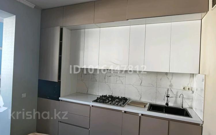 1-комнатная квартира · 48 м² · 2/9 этаж, мкр Нуркент 84 — Рыскулова Момушулы за 230 000 ₸ в Алматы, Алатауский р-н — фото 2