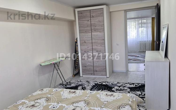 2-комнатная квартира · 50 м² · 5/5 этаж, Байзақ батыр — Жд вокзал локомотив стадион за 15 000 ₸ в Таразе — фото 2