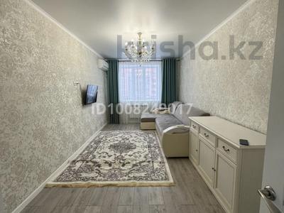 2-бөлмелі пәтер · 70 м² · 3/7 қабат, мкр. Алтын орда 201а, бағасы: 250 000 〒 в Актобе