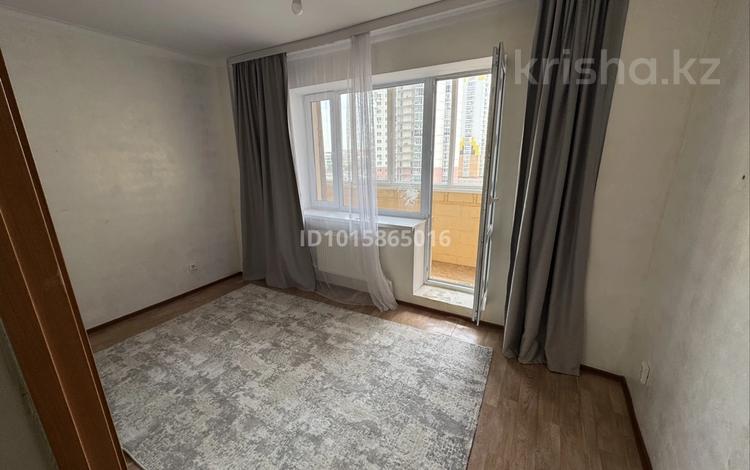 1-комнатная квартира · 37 м² · 4/17 этаж, мкр Юго-Восток, Бауыржана Момышулы 24 за 180 000 ₸ в Караганде, Казыбек би р-н — фото 2