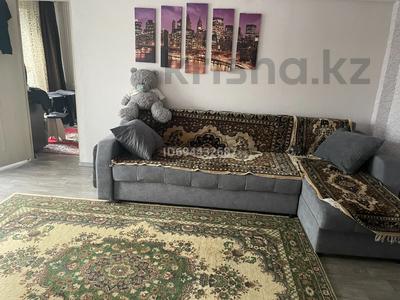 2-бөлмелі пәтер · 45 м² · 2/4 қабат, Микрорайон 1 17 — Магазин Валентин, бағасы: 9 млн ₸ в Новой бухтарме