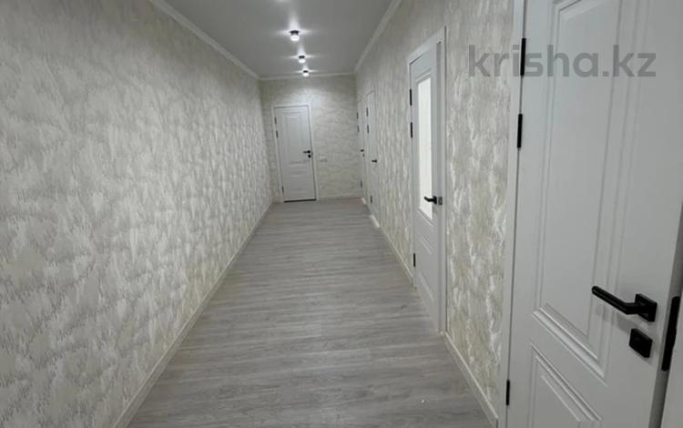 3-бөлмелі пәтер · 77.1 м² · 3/9 қабат, Мкр. Шымсити 1В, бағасы: 30 млн ₸ в Шымкенте, Каратауский р-н — фото 2