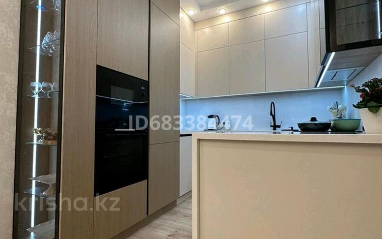3-комнатная квартира · 78 м² · 5/9 этаж, мкр Юго-Восток, Шахтёров 7а — Строителей за 59.7 млн ₸ в Караганде, Казыбек би р-н — фото 43