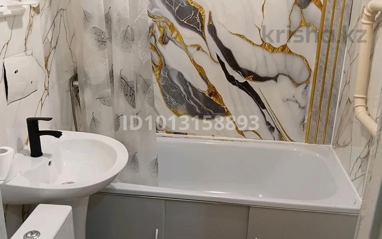 1-бөлмелі пәтер · 32 м² · 1/3 қабат, Акбугы 1 — Есенберлина, бағасы: 14 млн ₸ в Астане, Сарыарка р-н — фото 2