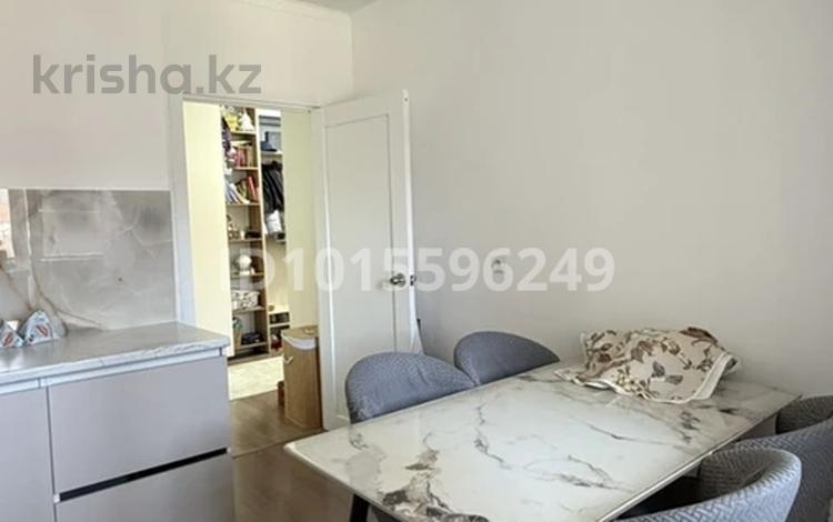 2-бөлмелі пәтер · 61 м² · 3/9 қабат, Бектурова 17/2, бағасы: 43 млн ₸ в Астане, Нура р-н — фото 2